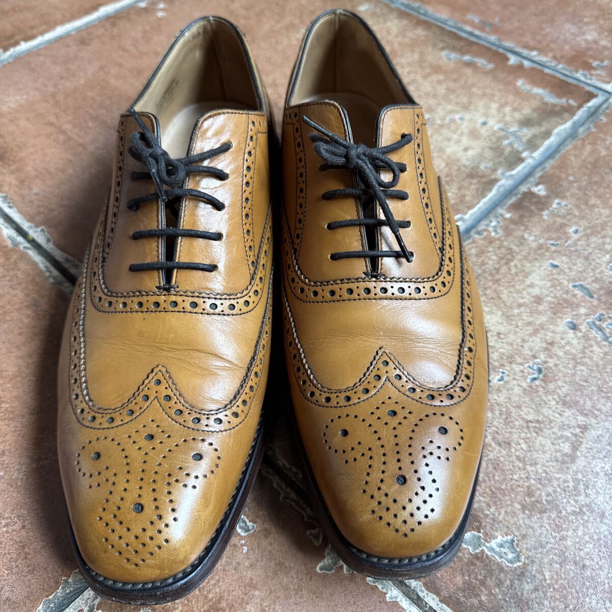 “美品 ”LOAKE 1880 メンズ ウイングチップ ビジネスシューズ美品 ブラウン レザー 革靴 英国製 サイズ10拍卖