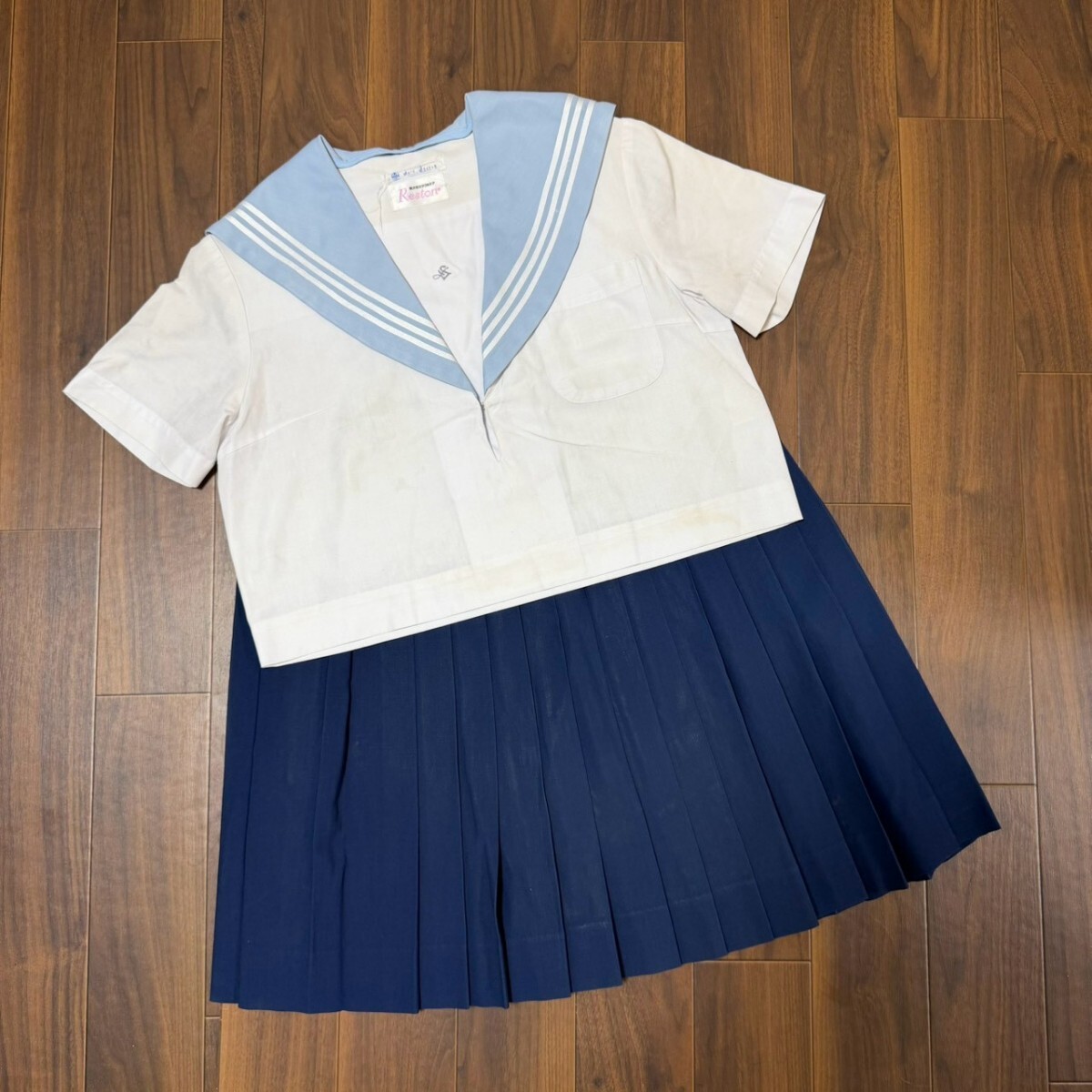 コスプレ衣装 セーラー服 水色襟白3本ライン上下セット w66 夏服 愛知淑徳高校 匿名配送 4640拍卖