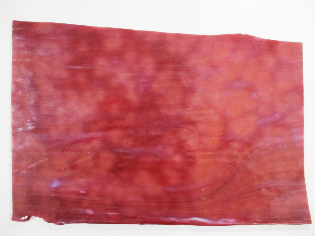 《ジャムルK》 hc0818-57◆◆ 【当時物】ステンドグラス 材料 板ガラス 約35.5×24cm 厚3-4mm レッド系 赤 硝子 端硝子 ハンドメイド 素材拍卖