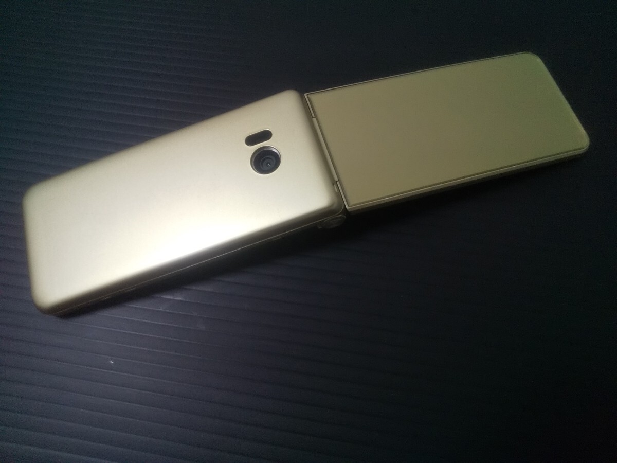 【SIMフリー! 送料無料】SoftBank 601SH AQUOS ケータイ2 4G 白ロム 防塵 防水 耐衝撃 Wi-Fi Bluetooth テザリング 赤外線通信 ワンセグ 拍卖