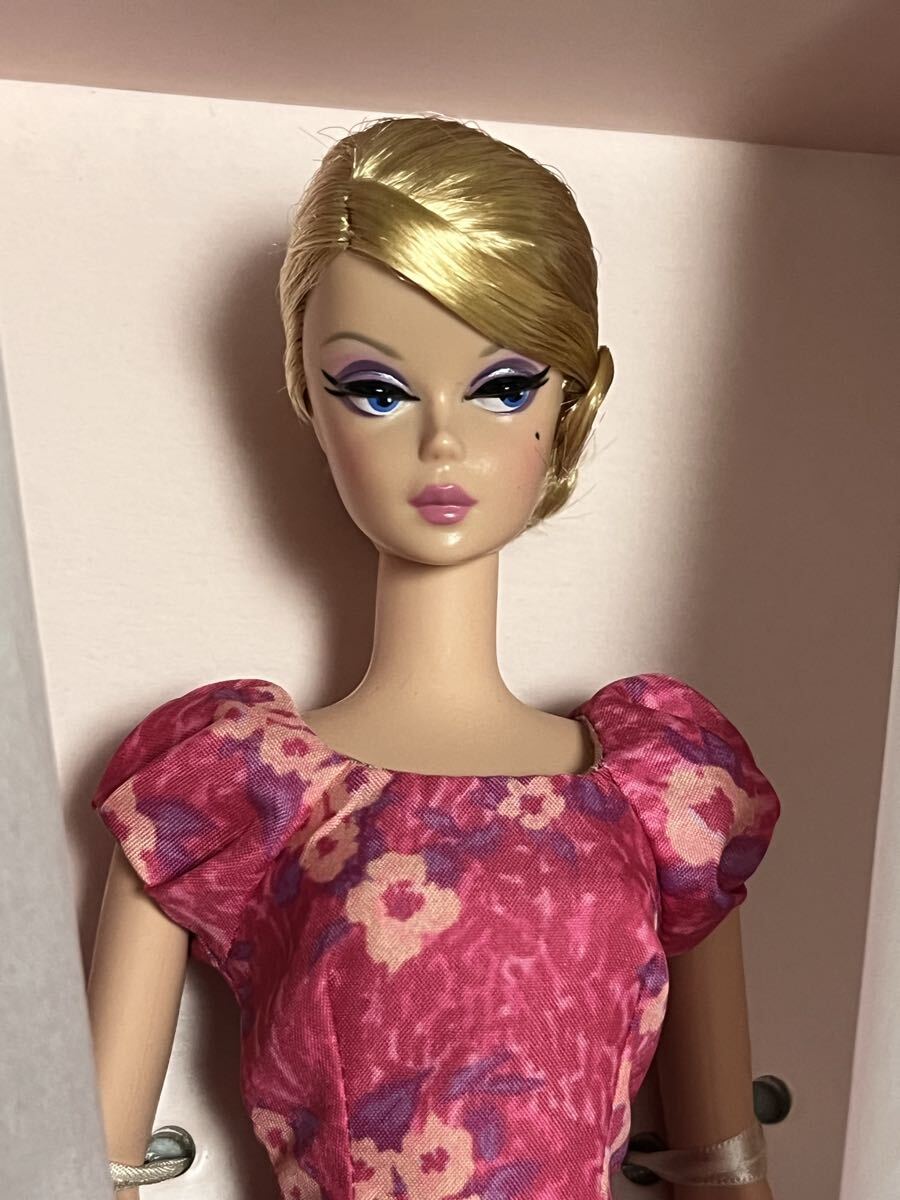 Fashionably Floral Barbie Fashion Model Collection シルクストーン ロバートベスト バービー拍卖