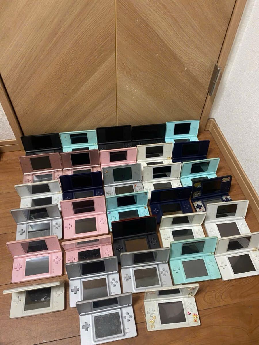 任天堂 Nintendo DSLite 32台まとめて売る拍卖