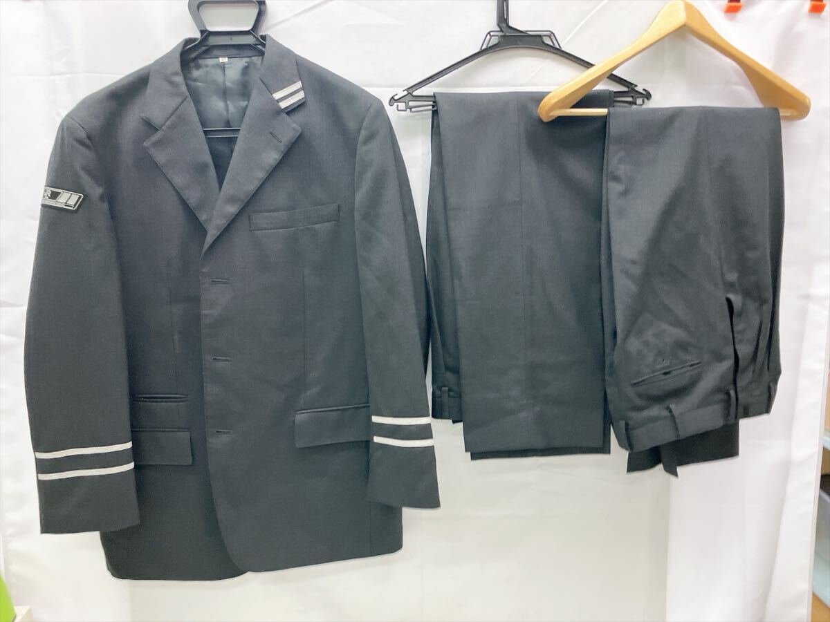8AC027 制服 JR貨物運転士 ジャケット サイズAB7 鉄道 上下セット ズボン2つ有り 現状品拍卖