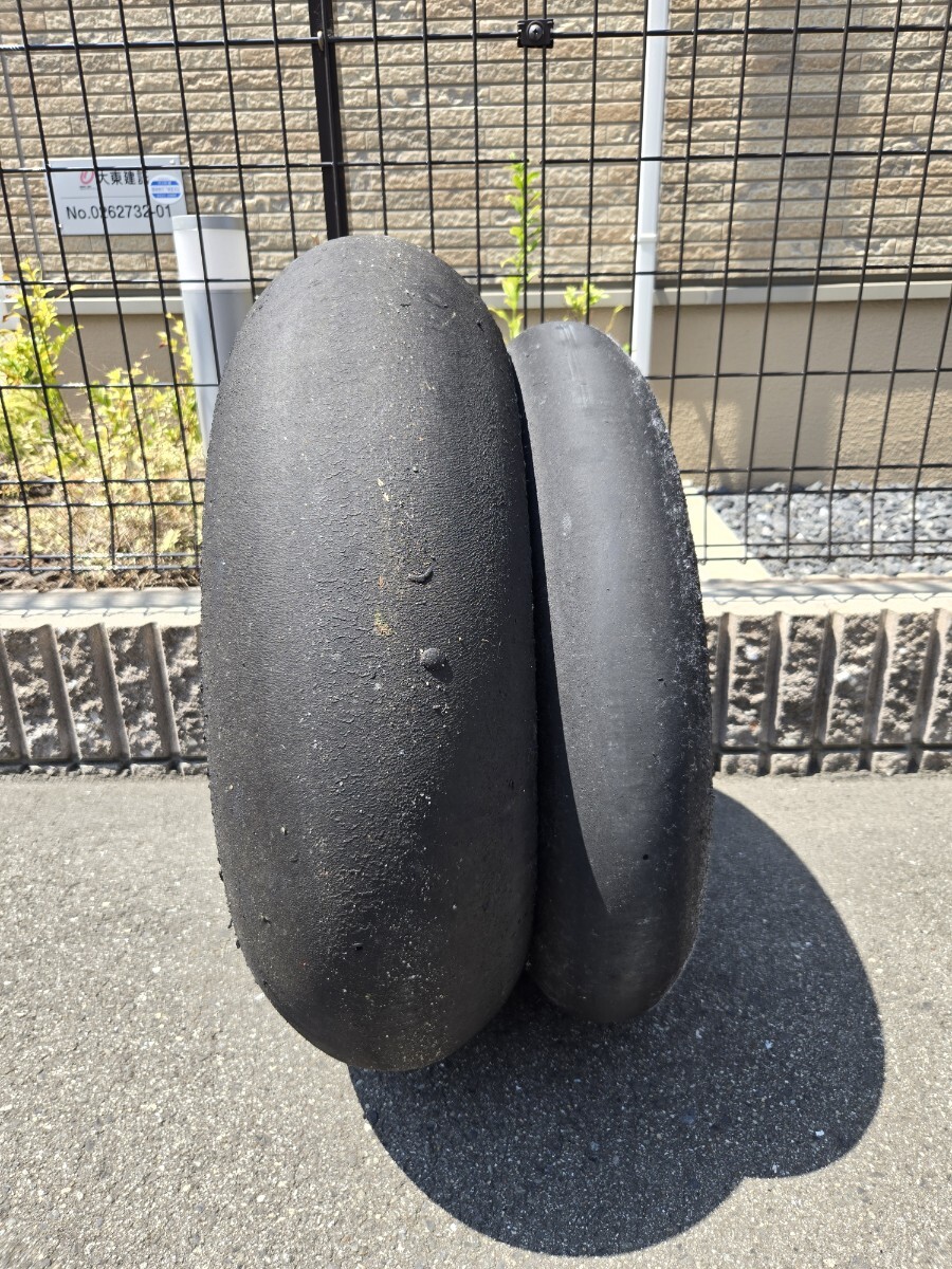 【バリ溝!】ダンロップ スリック タイヤ リア M 25年製造 レース用 50分 1000cc YZF-R1 CBR1000RR S1000RR PANIGALE KR149 KR133 DUNLOP拍卖