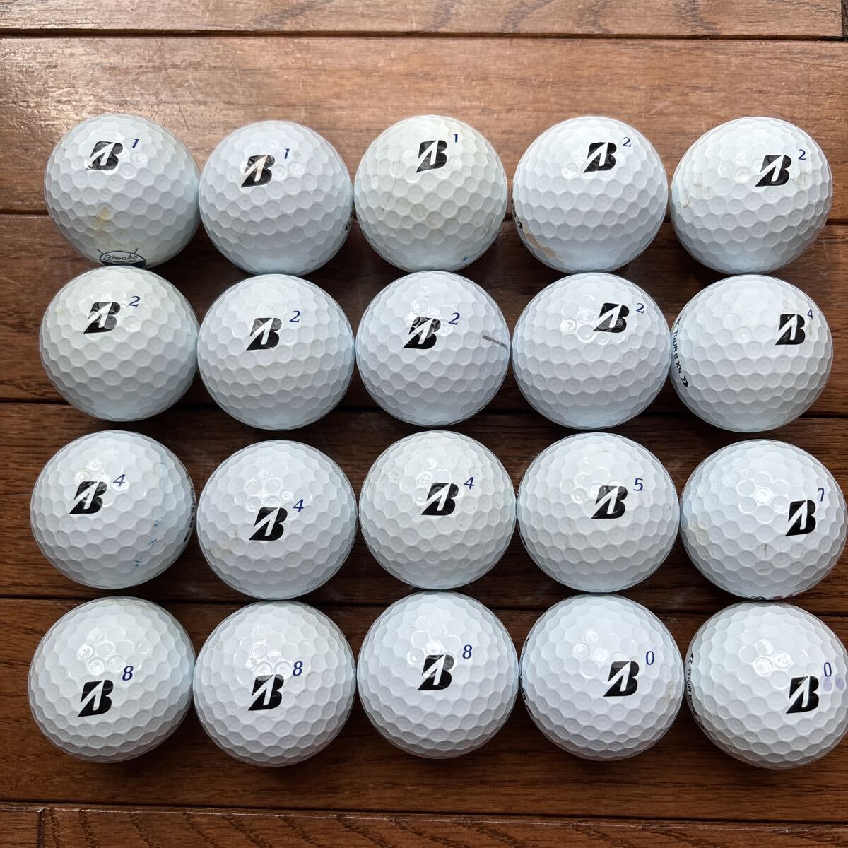 ロストボール ブリヂストン BRIDGESTONE TOUR B XS 2024モデル ホワイト20個拍卖