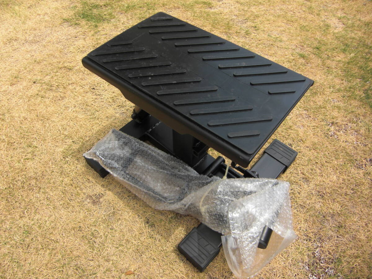 ★☆ バイクスタンド ダンパー式 オフロードタイプ STRAIGHT/15-988 (STRAIGHT/ストレート) 耐荷重150kg メンテナンスに最適 未使用品 ☆★拍卖