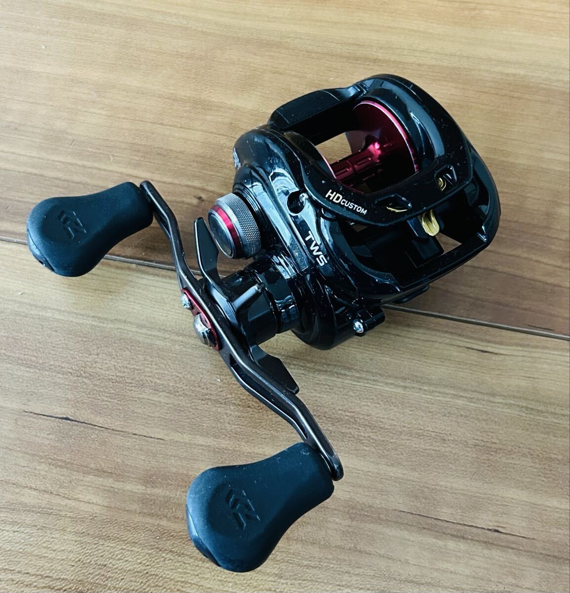 ダイワ タトゥーラ HD150SH-TW ギア比7.3 右ハンドル DAIWA TATULA HD150SH-TW 7.3 タトゥーラ HDカスタム150SH-TW拍卖