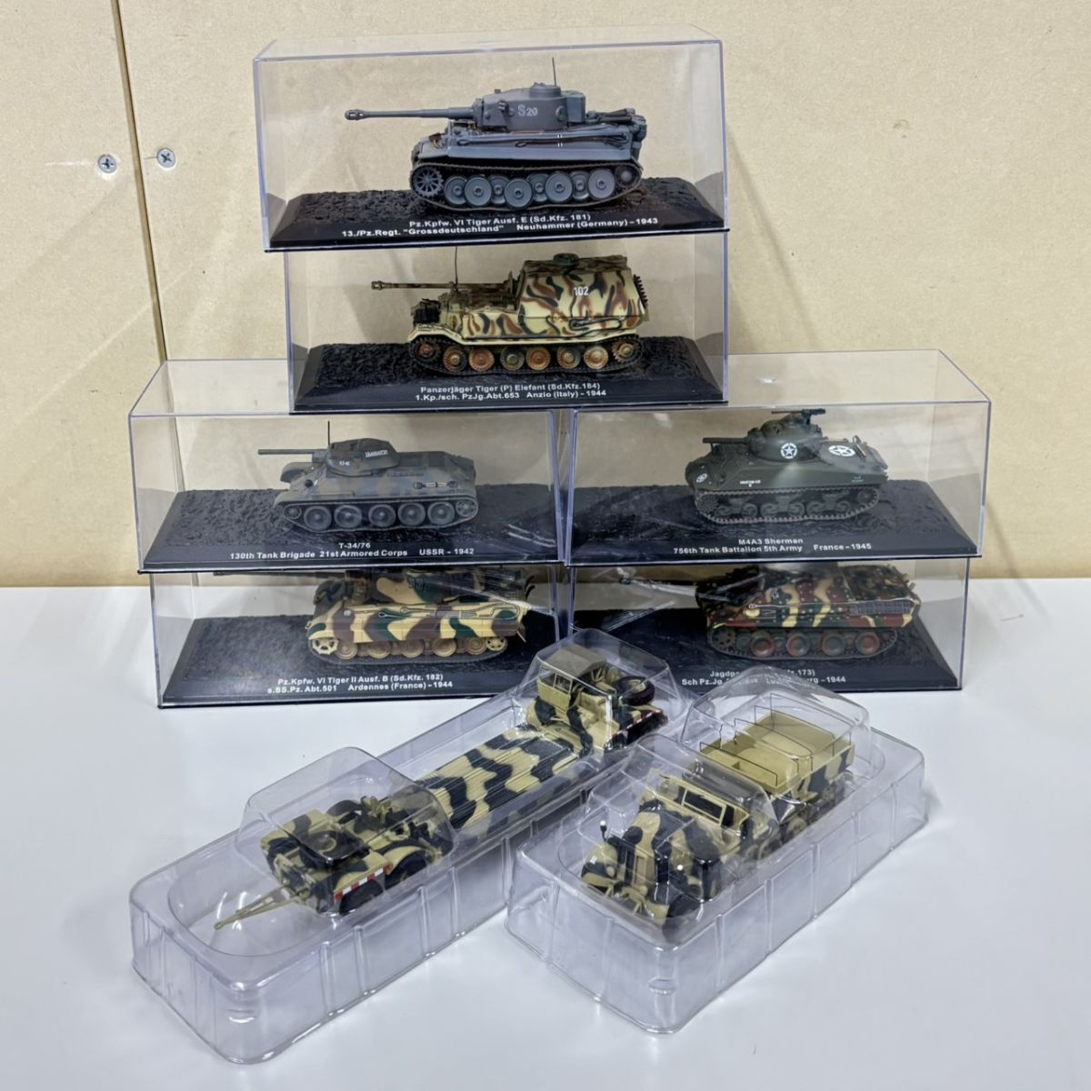 C306-T35-184 DeAGOSTINI ディアゴスティーニ コンバット・タンク コレクション 7点セット Jagdpanther M4A3Sherman 他 玩具 TE拍卖