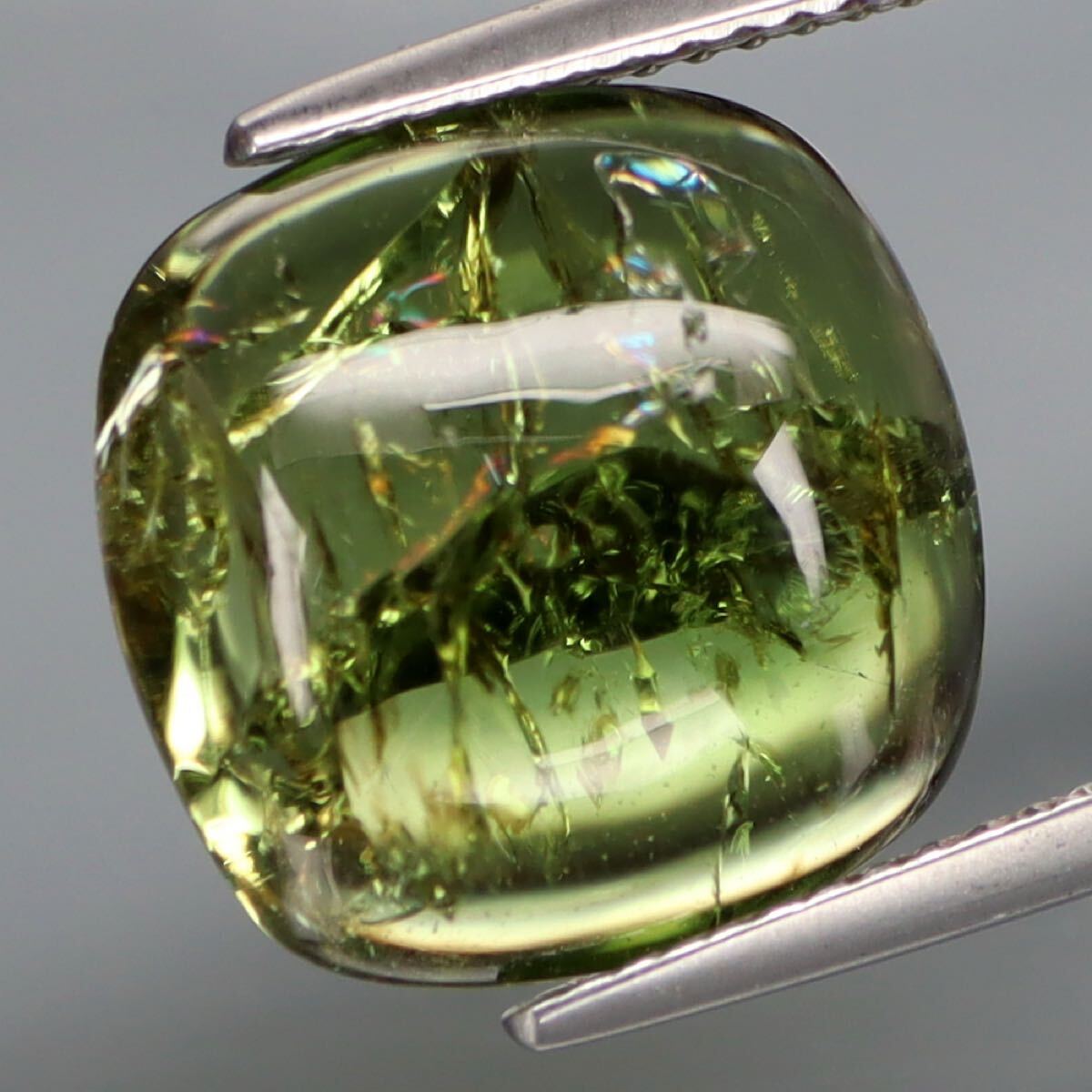非加熱 天然グリーントルマリン 13.5x13.4mm 8.08カラット拍卖