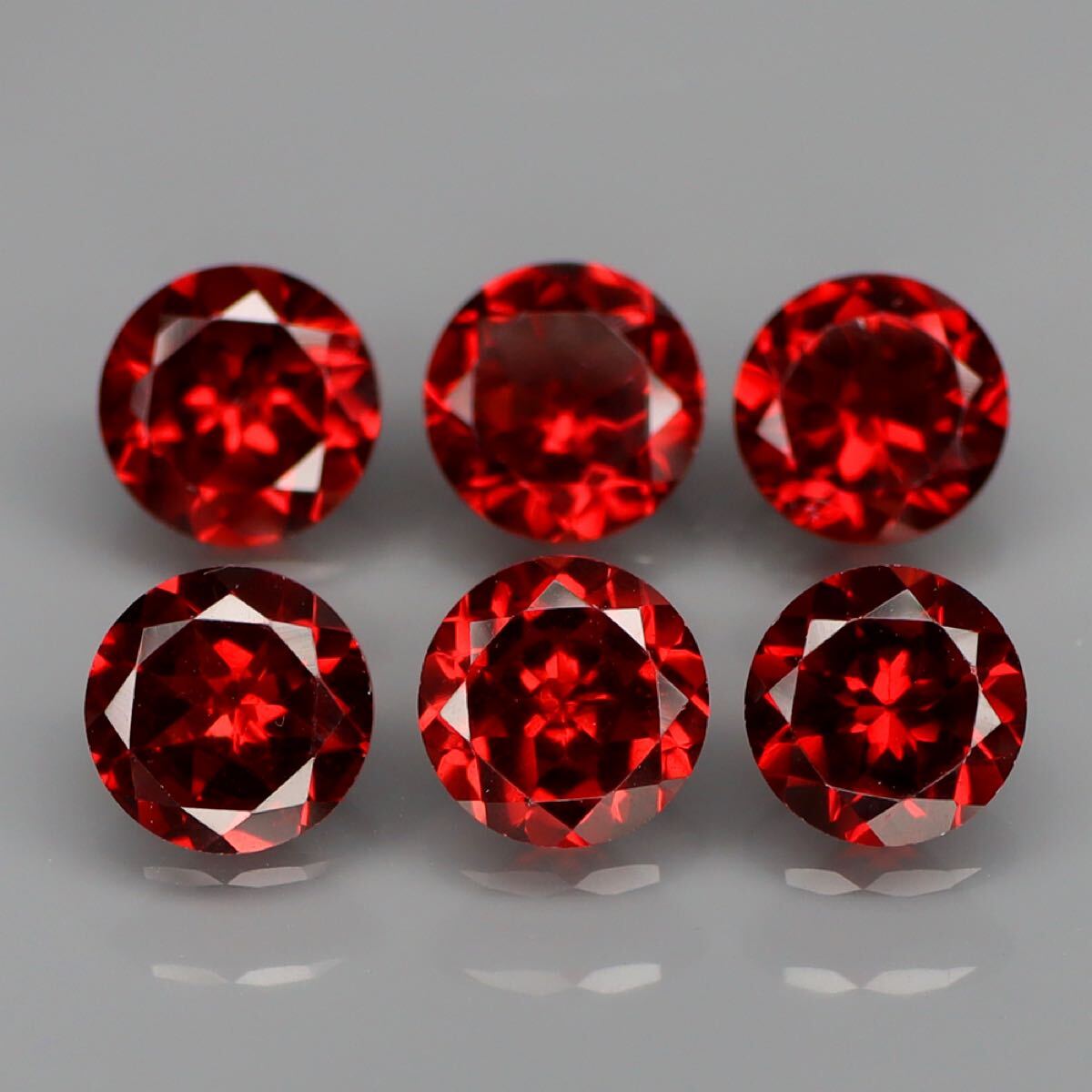 非加熱 VS 天然レッドガーネット 6mm x 6個 6.69カラット拍卖