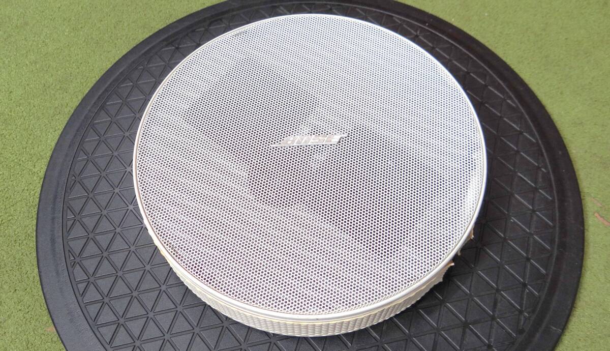 VT7379 BOSE 230SM ボーズ スピーカー 壁掛け 動作未確認 現状品 (発送サイズ80cm)拍卖