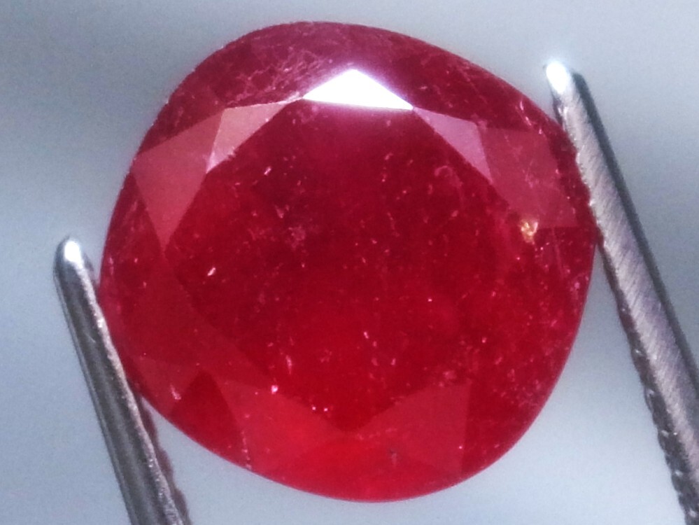 4.18ct 新品・大粒サイズ・天然ルビー モザンビーク産拍卖