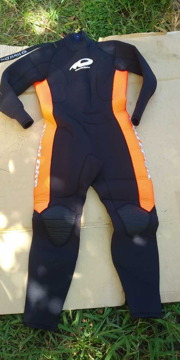 ワールドダイブウェットスーツ 5ミリ拍卖