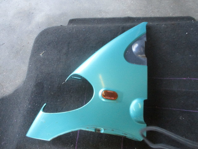 ★35R3G5718 K100C/ミッゼットⅡ 純正左フェンダー 助手席側 修理やストック等に拍卖