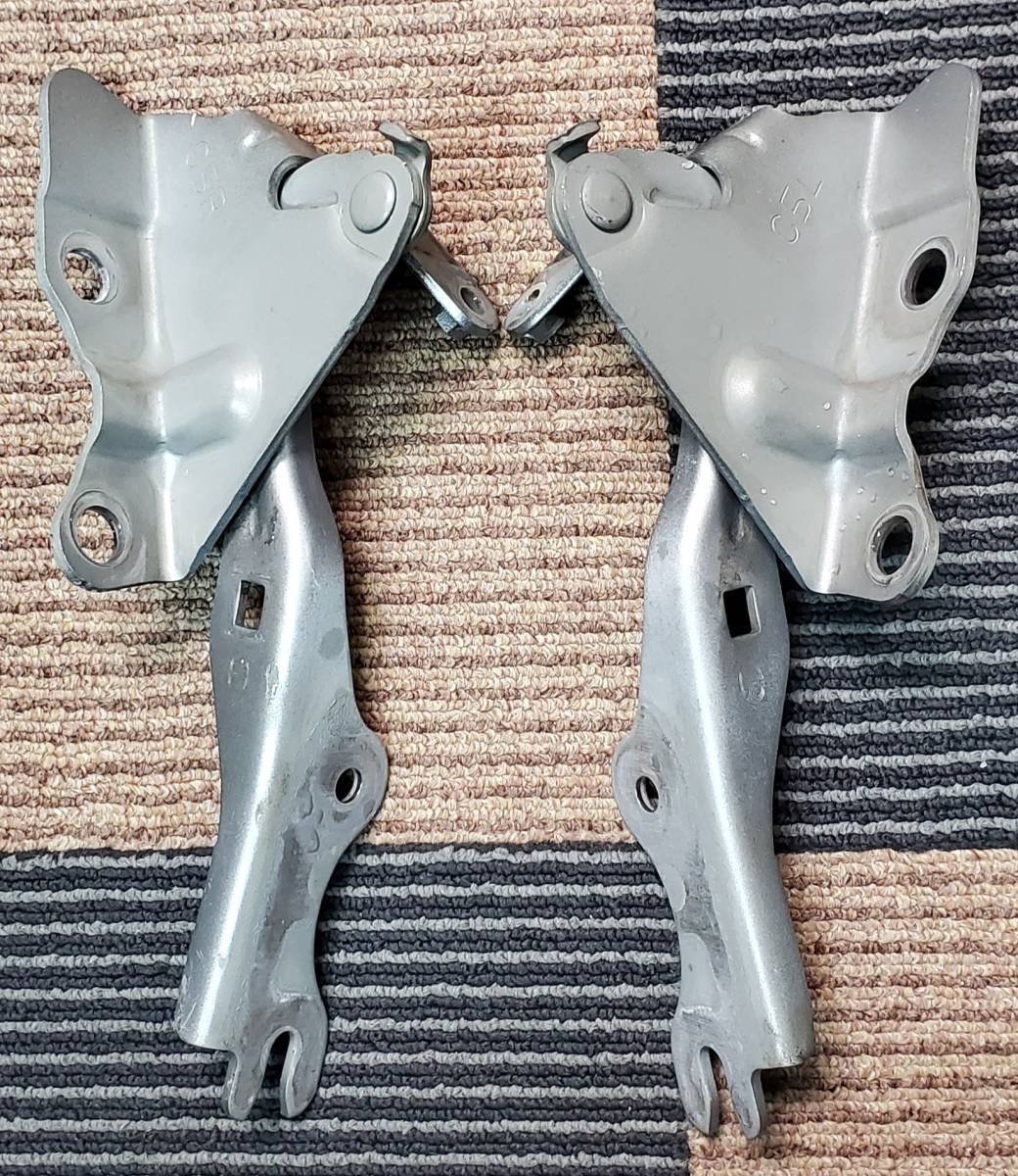 日産 ラフェスタ CWEFWN ボンネットヒンジ 左右セット拍卖