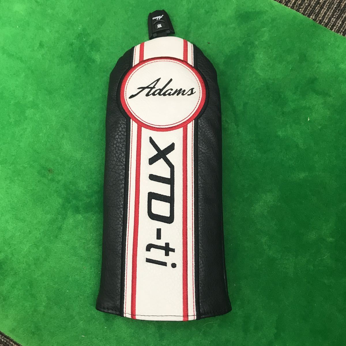 超お値打ち出品 入手困難ディスコン品 ADAMS XTDシリーズ Dw用キャットハンドヘッドカバー 新品未使用品拍卖