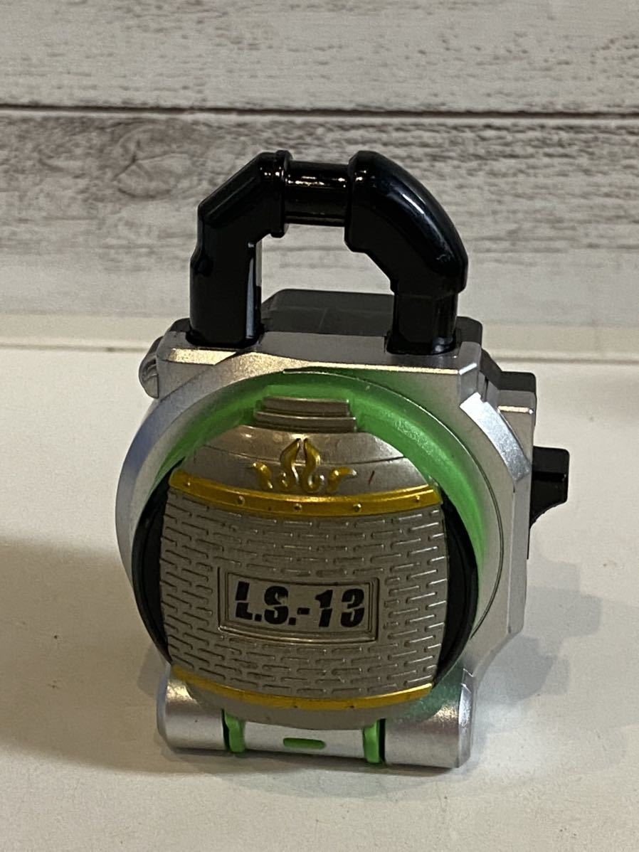 仮面ライダー鎧武 仮面ライダーガイム キウイロックシード拍卖