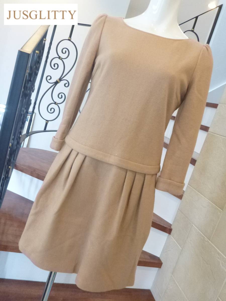 2.6万 美品 JUSGLITTY ジャスグリッティー ★ミルクティベージュ パールボタン ワンピース 2 M相当拍卖