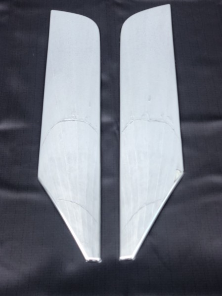 ● 新品:日野 NEWプロフィア メッキ フロント サイドフェンダー 左右セット 平成15年10月~平成29年4月 【P-10】拍卖