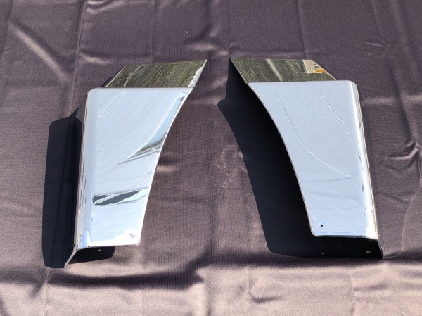 ● 新品: 三菱ふそう NEWスーパーグレート メッキ マッドガード 泥除け 左右セット 平成19年4月~ 【M-9】拍卖