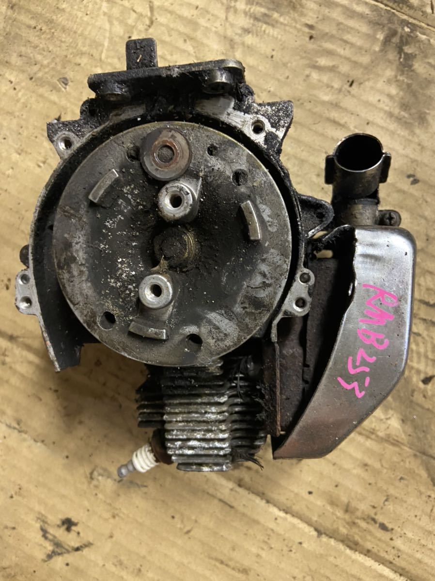 草刈機刈払機 部品パーツ エンジン 部品取り用 圧縮あり ジャンク取り扱い 共立 RMB253拍卖