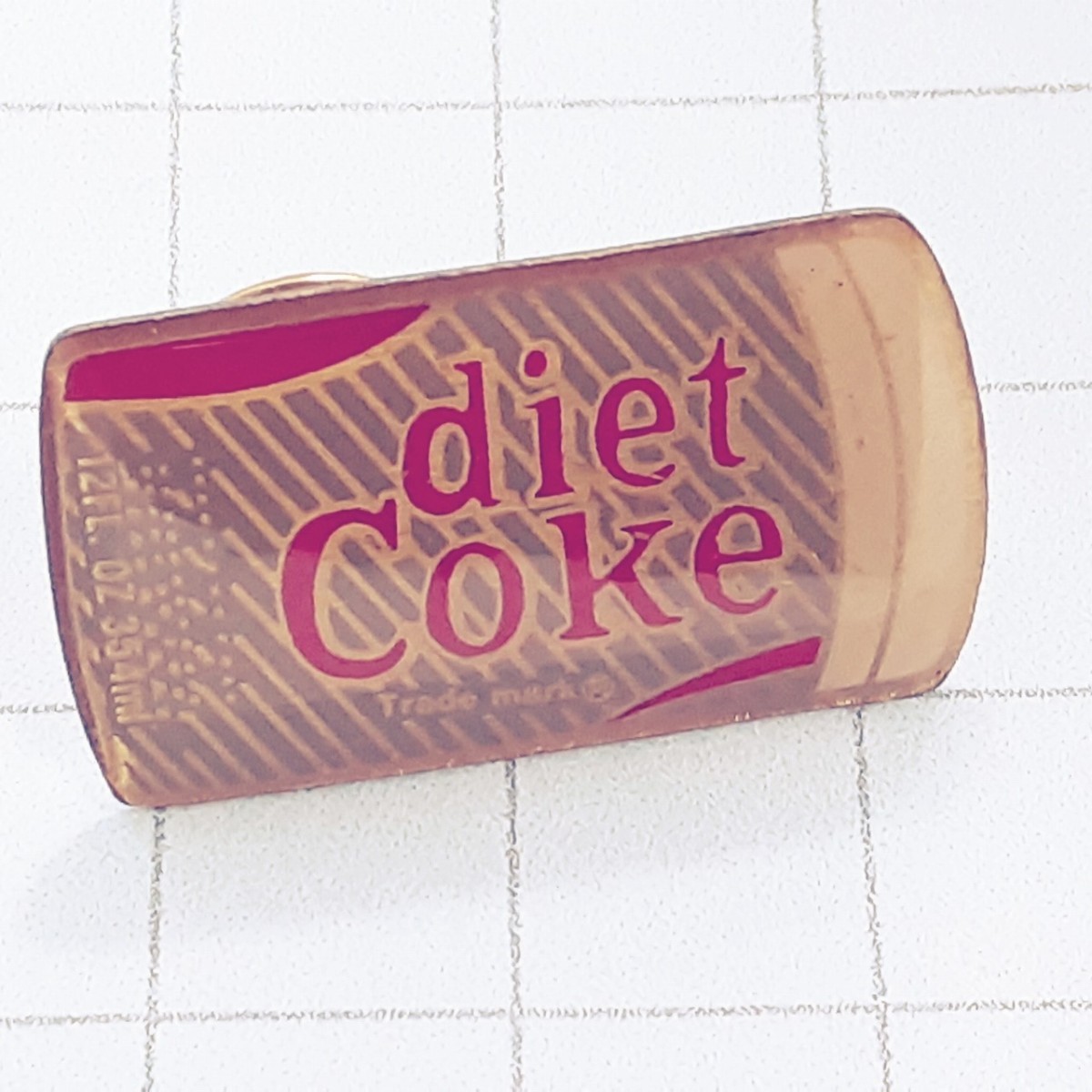 送料無料≫ダイエットコーラ☆輸入 アンティークピンバッジ A00752拍卖