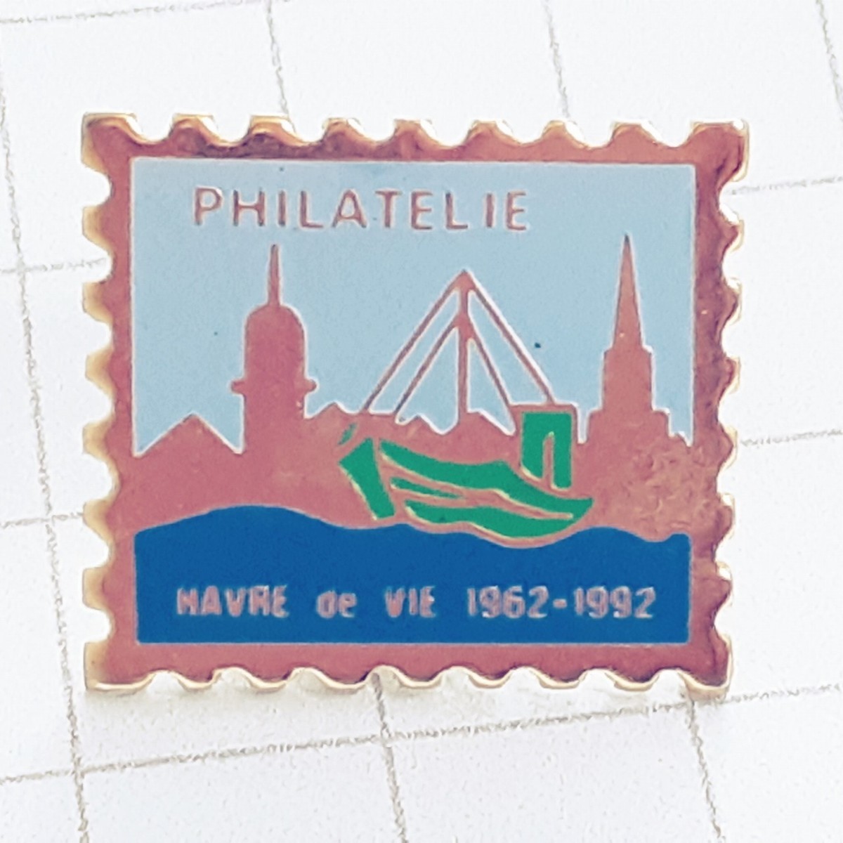 送料無料≫切手☆輸入 アンティークピンバッジ A00740拍卖