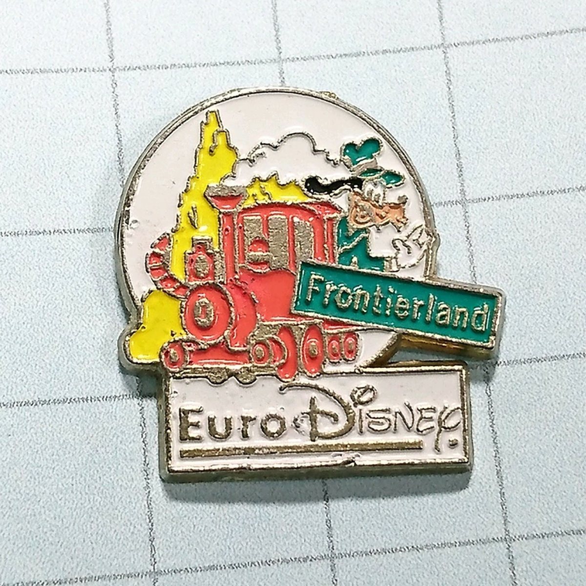 送料無料≫ユーロディズニー グーフィー☆輸入 アンティーク ピンバッジ☆ A01848拍卖