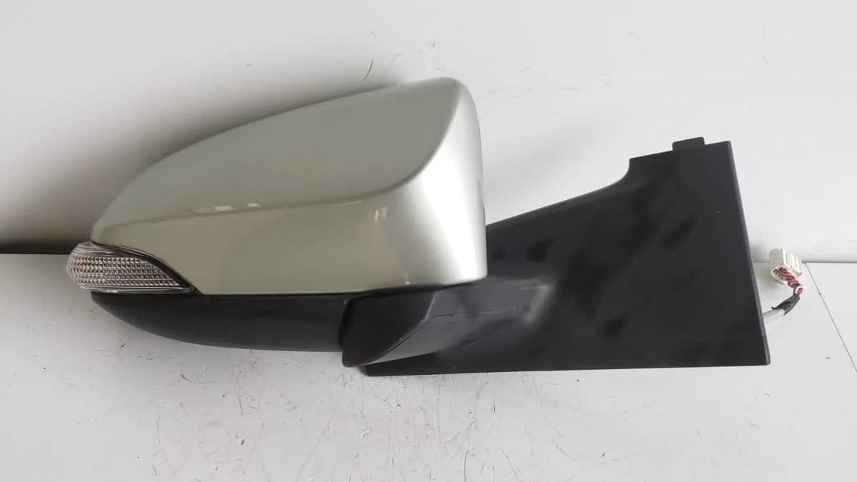 トヨタ ヴィッツ KSP130 ドアミラー 右拍卖