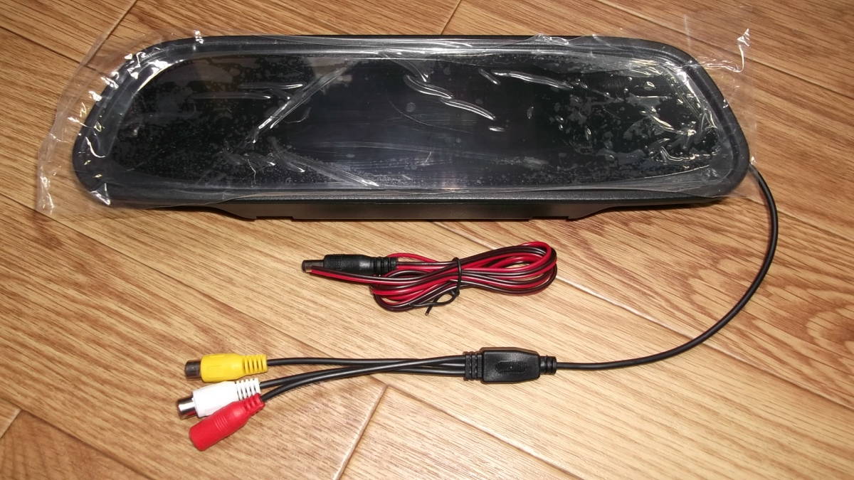 ★送料無料★新品 未使用 TFT液晶 バックミラーモニター 5インチ ディスプレイ 12V車用拍卖