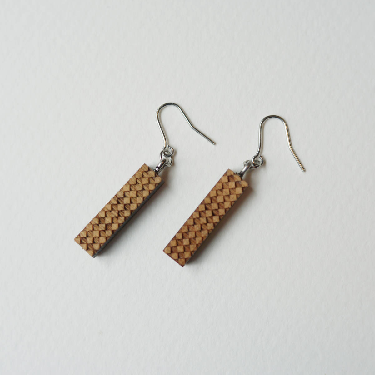 【木tch】クルミの木・ピアス(ハング)スクエア拍卖