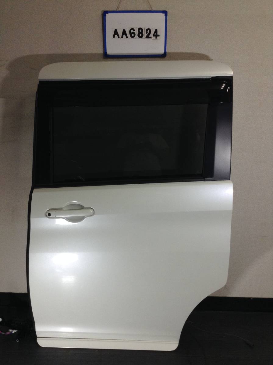 ☆☆☆AA6824☆☆ MA46S スズキ ソリオ 左 リアドア サイドドア ドア ZVR ※ジャンク品拍卖