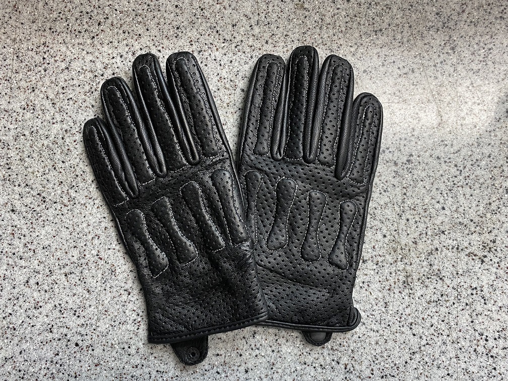 モトフィールド MFG-315 ボーンパンチングレザーグローブ ブラック/ホワイトステッチ Mサイズ拍卖