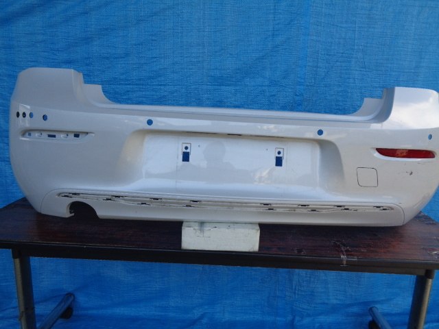 ☆AP866 BMW F20 1シリーズ リアバンパー 白 51127371756拍卖