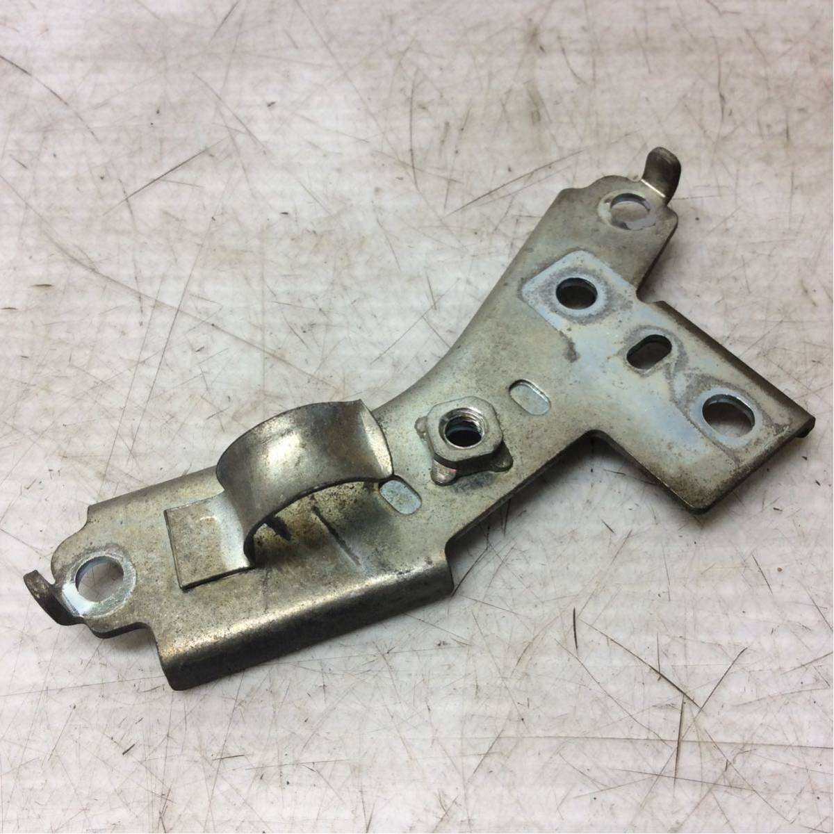 D69-39 ヤマハ ビーノ SA10J フロントカバー ステー 純正部品拍卖