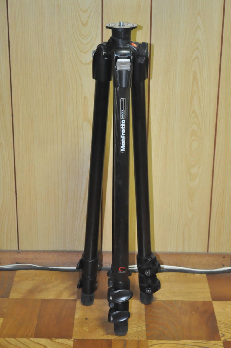 ★ マンフロット カーボンファイバー 三脚 3段 Manfrotto 055CX3 ☆★拍卖