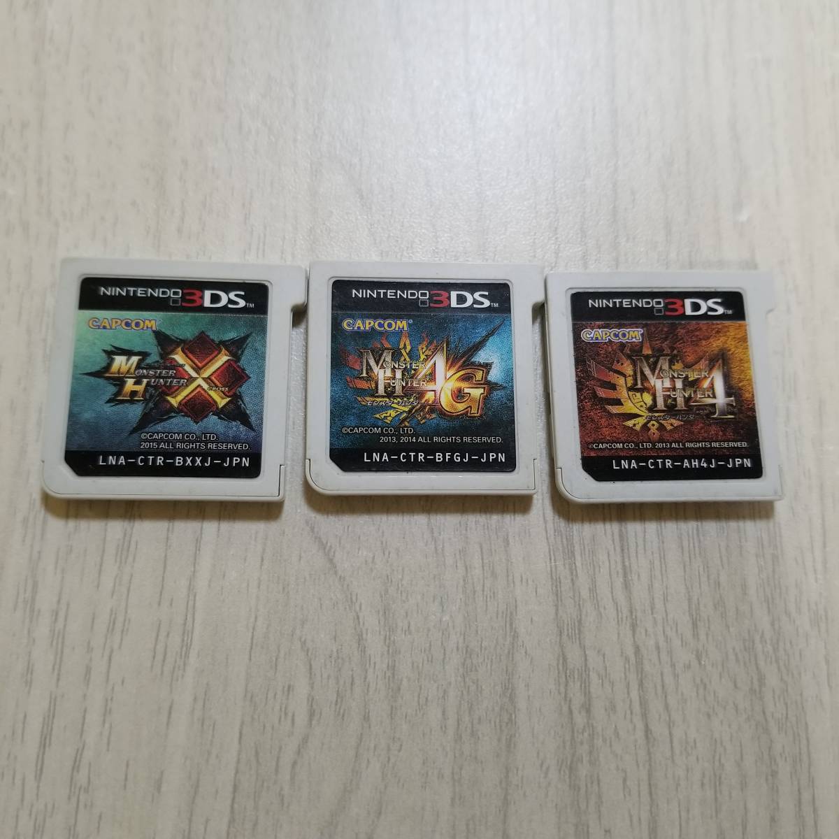 ☆3DS モンスターハンタークロス 等3枚    同梱可☆拍卖