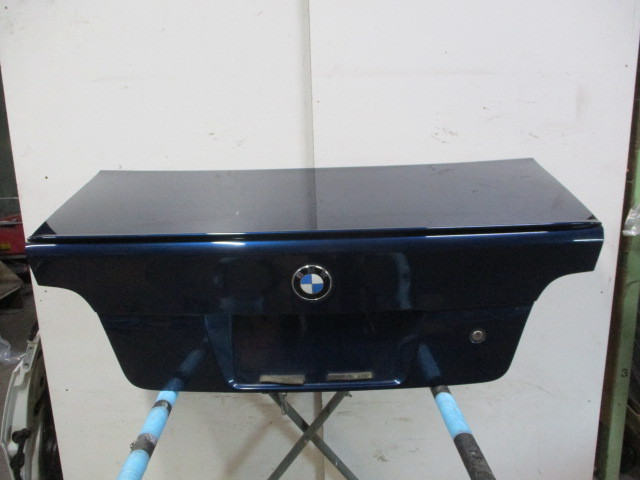 BMW 5シリーズ DM25 トランク トランクパネル ネイビー *個人宅配送不可*拍卖