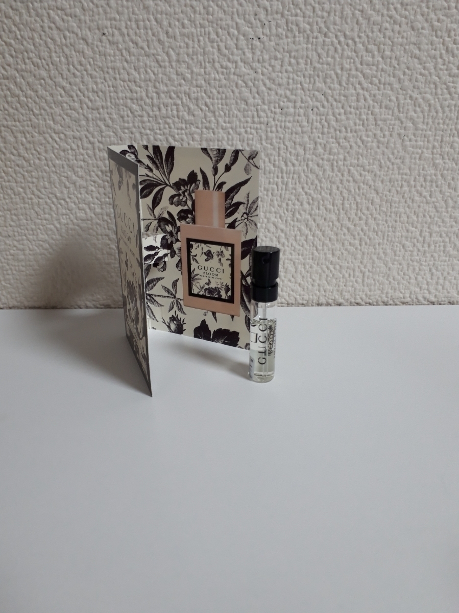 GUCCI BLOOM グッチ ブルーム ネッターレ ディフィオーリ オードパルファム♪サンプル♪拍卖