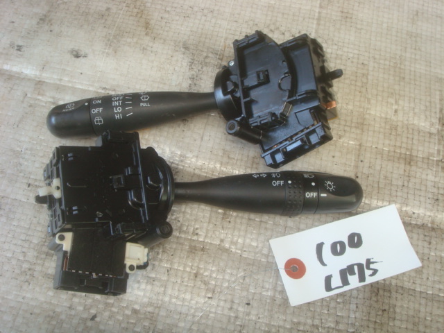 100 ムーヴカスタム L175S ライトスイッチ ワイパースイッチ拍卖