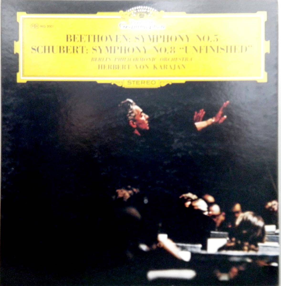 3903【LP盤】 ☆めったに出品されない ☆美麗盤☆程度良好☆ カラヤン/ベートーヴェン/交響曲第5・8 ≪貴重レコード≫ 送料安拍卖