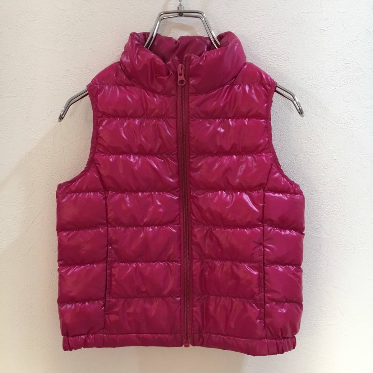 ★UNIQLO ユニクロ KIDS キッズ ウルトラライトダウン ベスト ジャケット 110 子供 女の子 アウトドアキャンプ拍卖