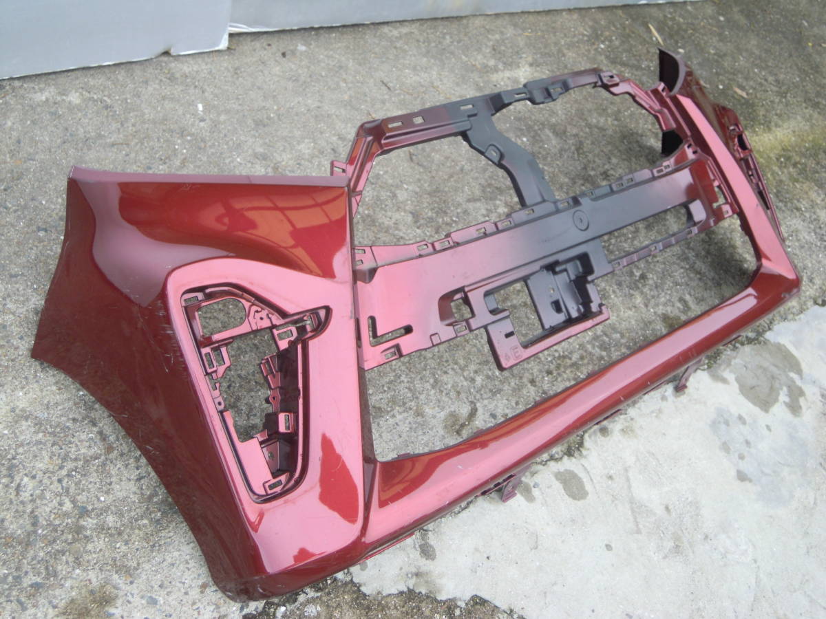 P LA650S LA660S LA660F LA650F タントカスタム 純正 フロントバンパー 52119-B2G00拍卖