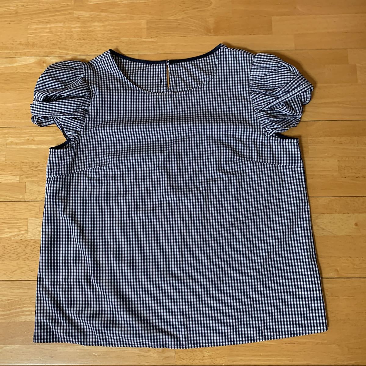 アーヴェヴェ a.v.v standard シャツ レディース 半袖 白紺チェック柄 ポリエステル63% コットン37% WOMEN サイズ L 新品 未使用 送料無料拍卖