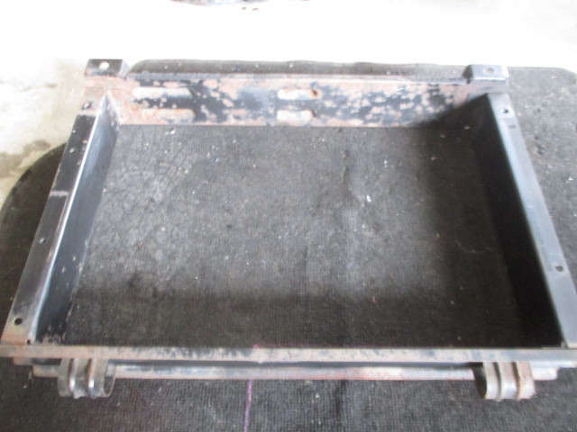 ★34R3G5780 A33/デボネア 純正コアサポート シーラカンス ストック等に拍卖