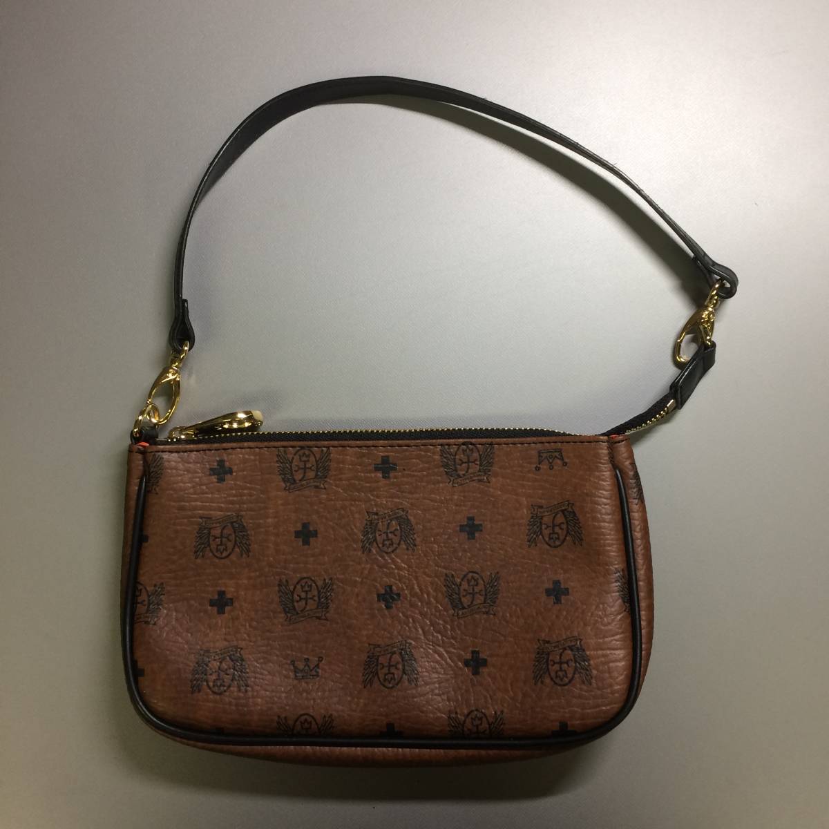 ほぼ未使用 カステルバジャック CASTELBAJAC ハンドバッグ 拍卖