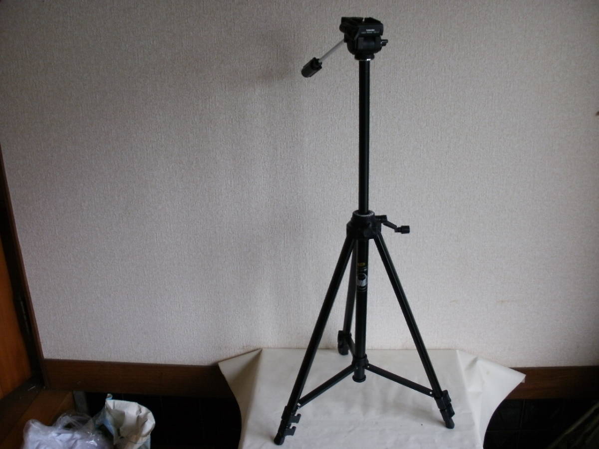 ビデオ・カメラ撮影三脚 TOSHIBA VIDEO TRIPOD TPD-41 oo-21拍卖