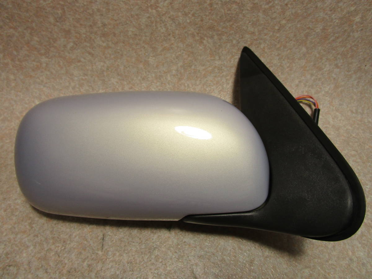 キューブ AZ10 ドアミラー 右 MURAKAMI 4675 電格 KX2 シャーベットシルバー拍卖