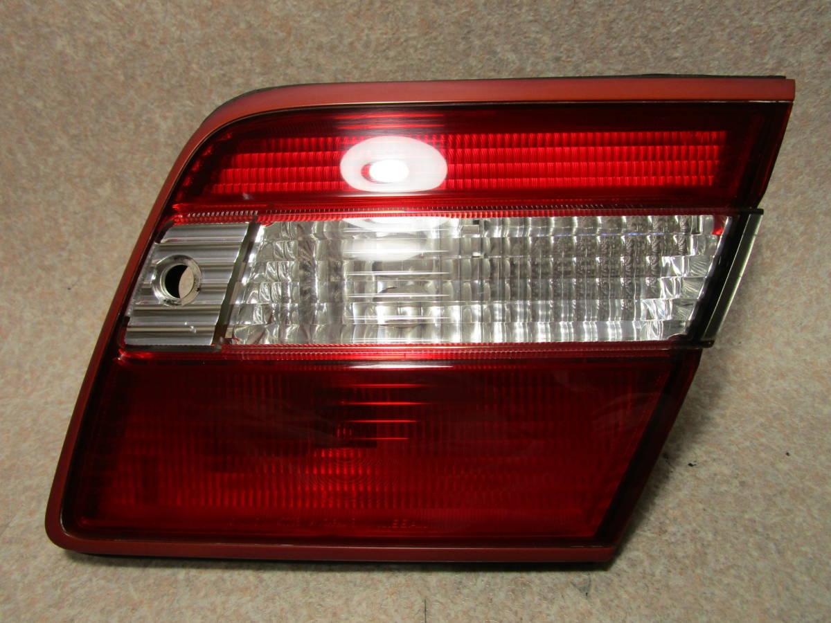 シーマ FHY33 テールランプ 右 内側 ICHIKOH 4777B フィニッシャー トランク拍卖