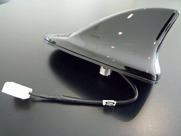 新品 トヨタ純正 200系クラウン ルーフシャークアンテナ 202 黒拍卖